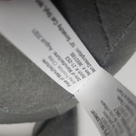 Scratchy Cat - Picture 4 of 4